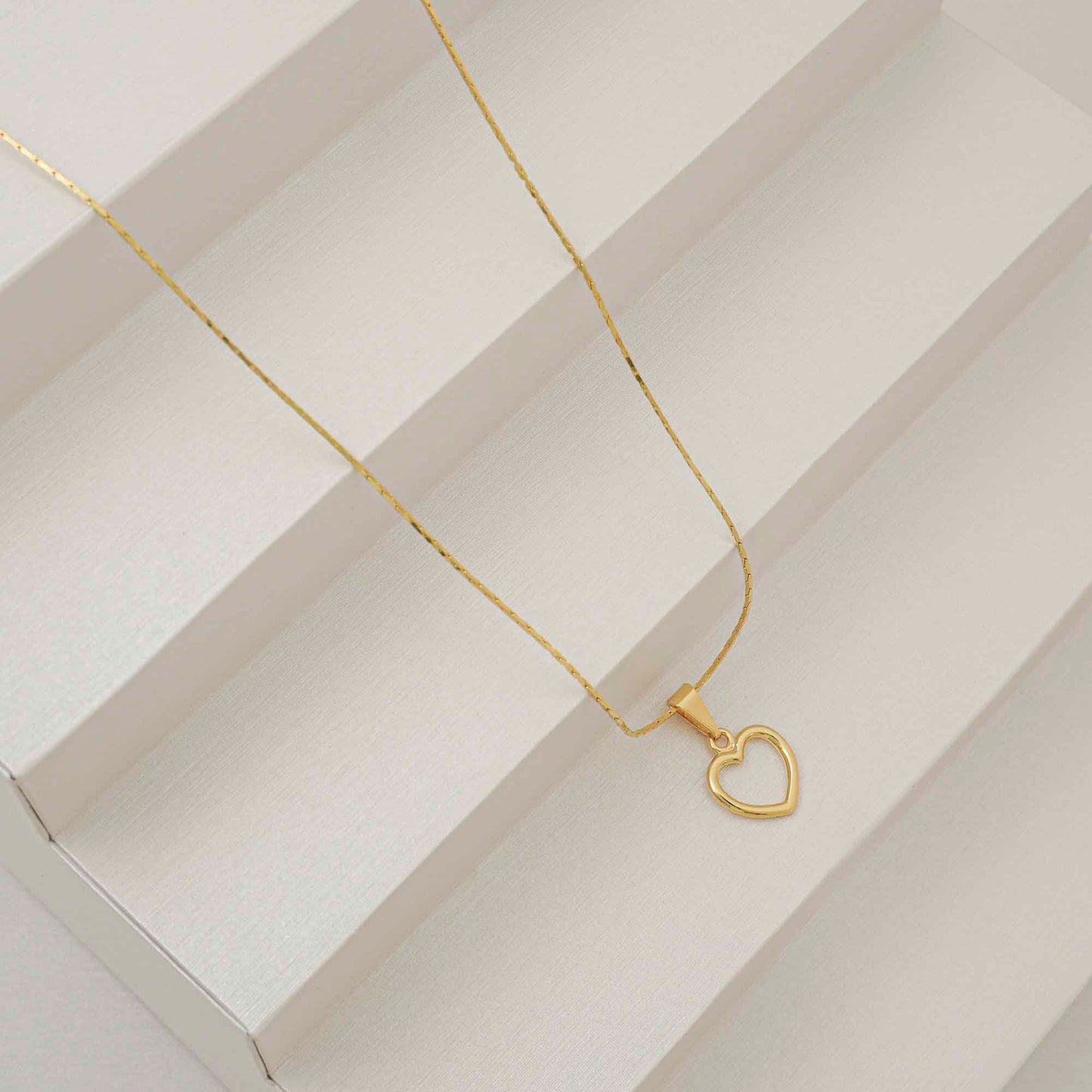 DIJE CORAZON SILUETA