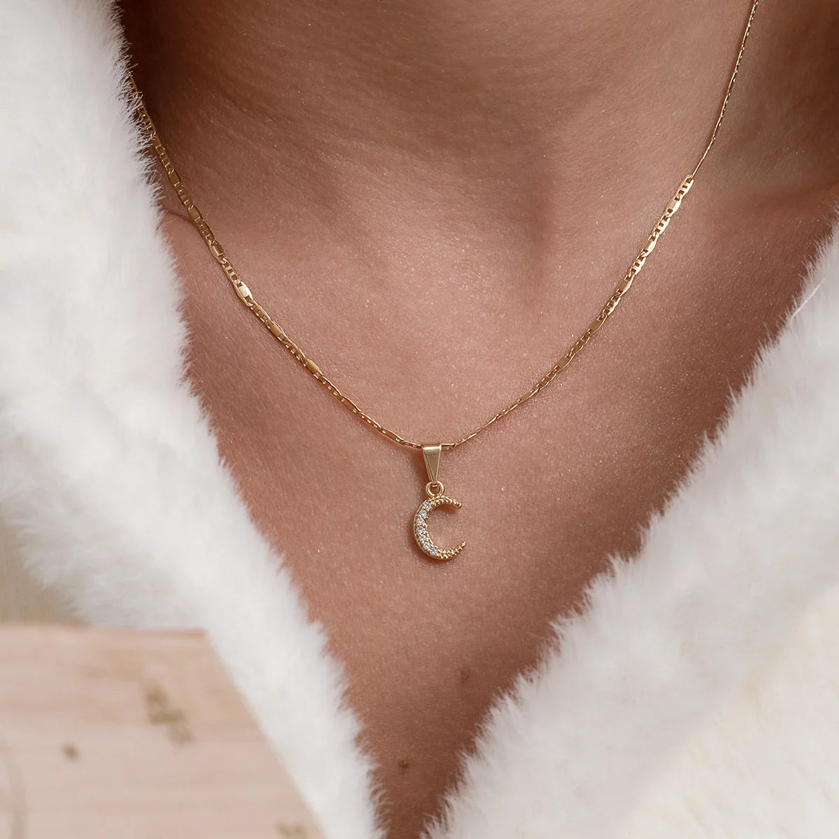 DIJE MEDIA LUNA CIRCONIAS CRISTAL