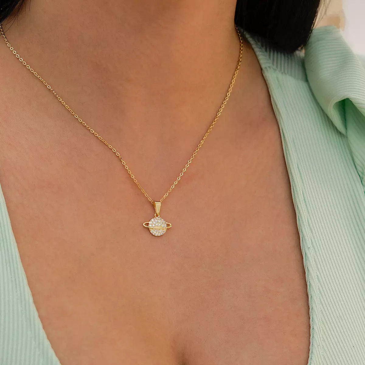 DIJE SATURN CIRCONIAS CRISTAL