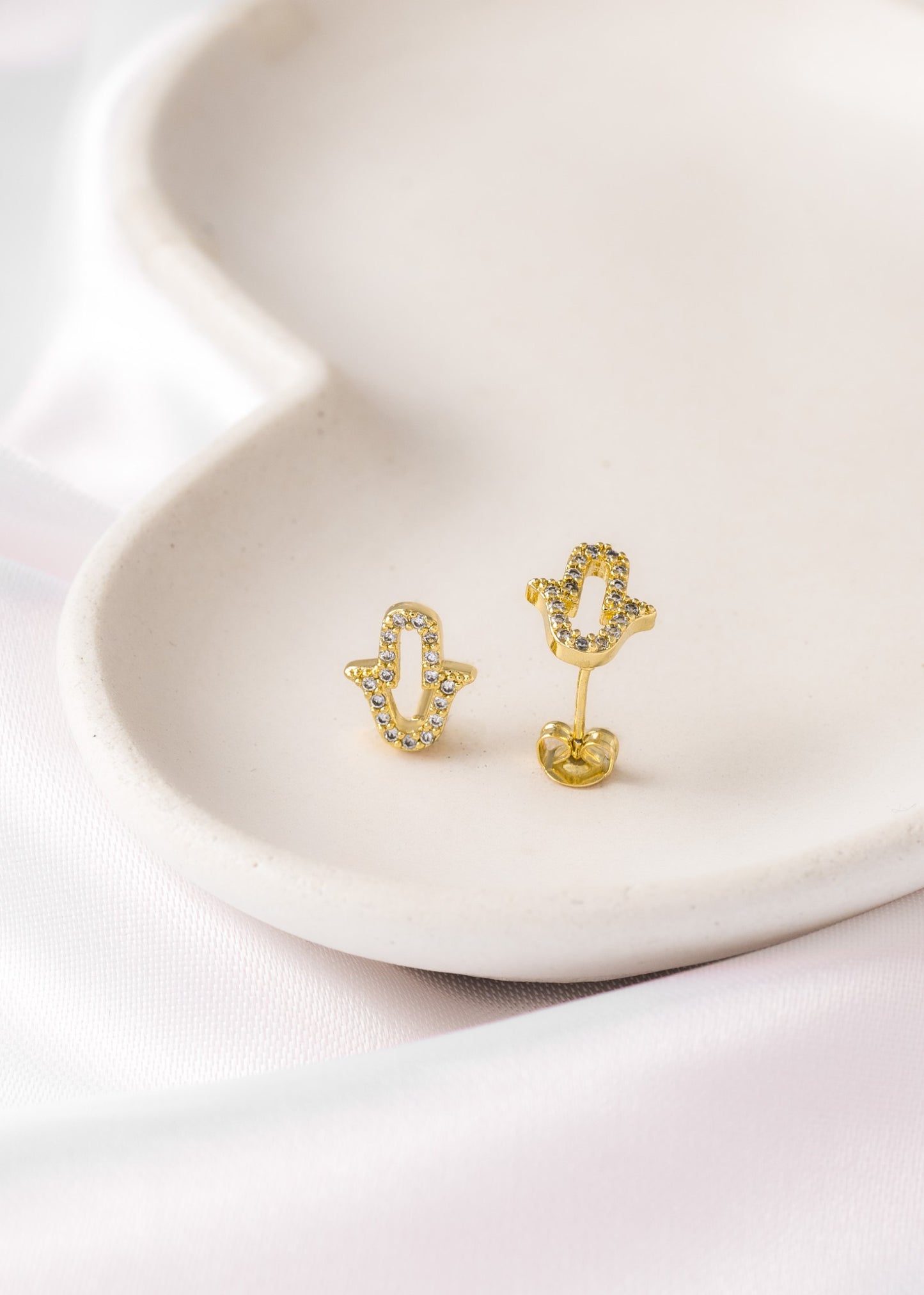 ARETE MANO HAMSA CIRCONIA