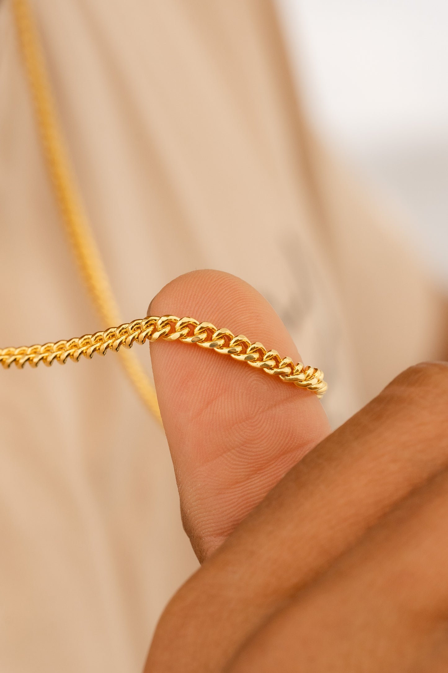 CADENA CUBANA ESLABON U 4MM 65CMS