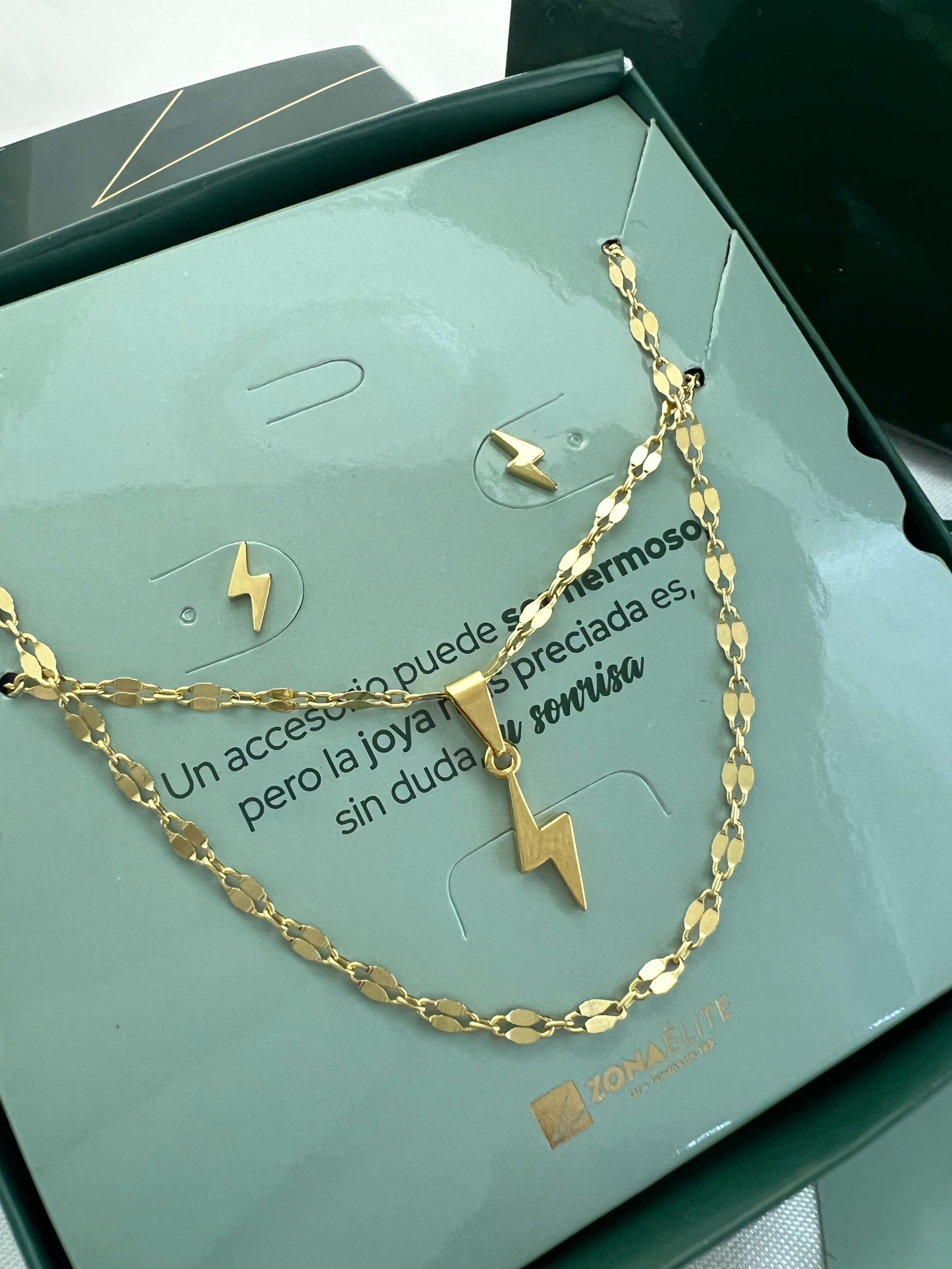 CADENA 42106 DIJE 23155 ARETE 34098